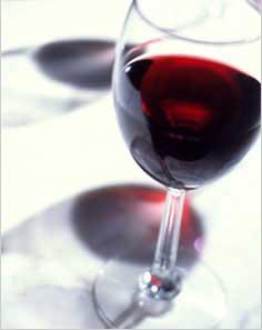 红酒蘑菇煎牛排,葡萄酒,红酒,红葡萄酒,酒圈网